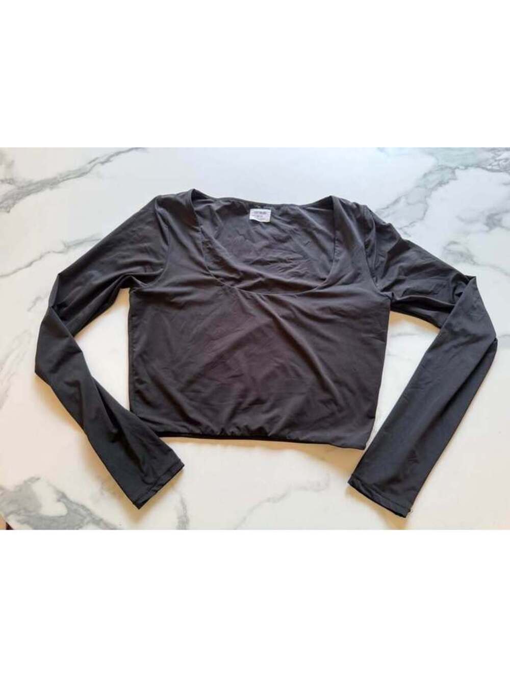 Cotton-On size medium crop black long sleeve